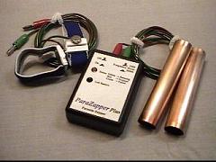 ParaZapperPLUS parasite zapper with standard copper paddles and wrist straps. Electrocute parasites with the improved Hulda Clark zapper.